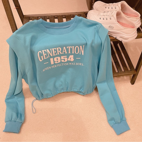 Blue sweatshirt - Picture 1 of 5